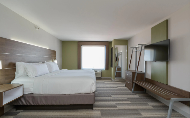 photo 4 of Holiday Inn Express Hotel & Suites South Bend by IHG