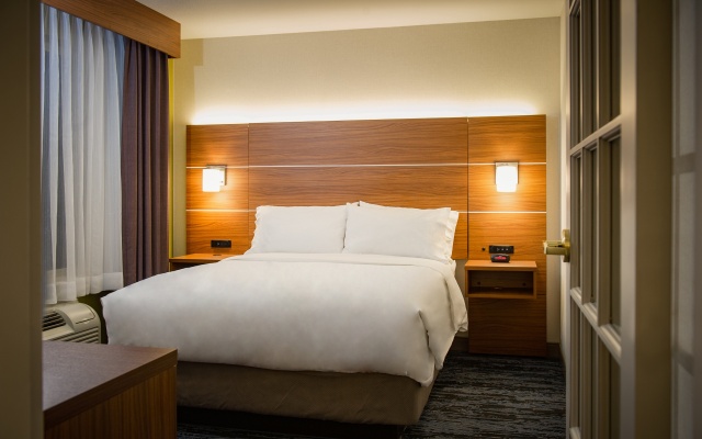 photo 5 of Holiday Inn Express Hotel & Suites Wausau by IHG