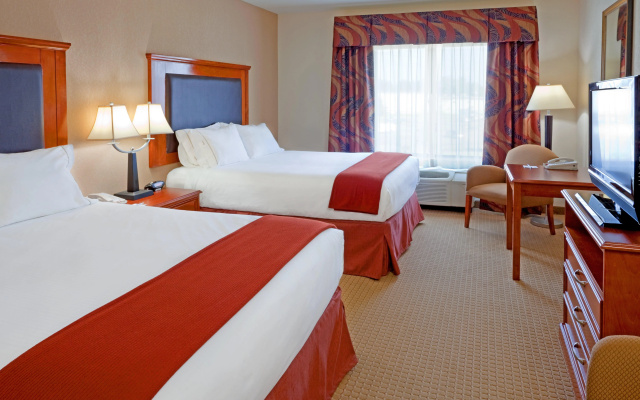 photo 4 of Holiday Inn Express & Suites Albany Airport Area - Latham by IHG