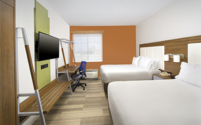 photo 4 of Holiday Inn Express & Suites San Antonio-Dtwn Market Area by IHG
