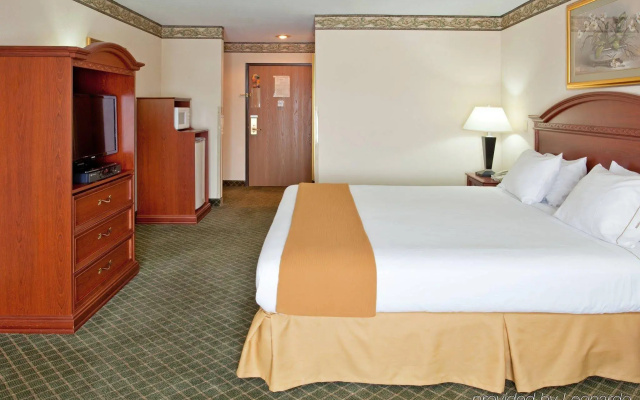 photo 4 of Holiday Inn Express Huntington