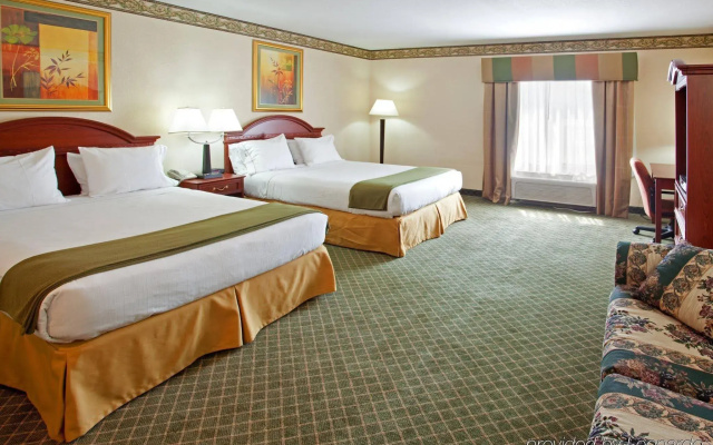 photo 5 of Holiday Inn Express Huntington