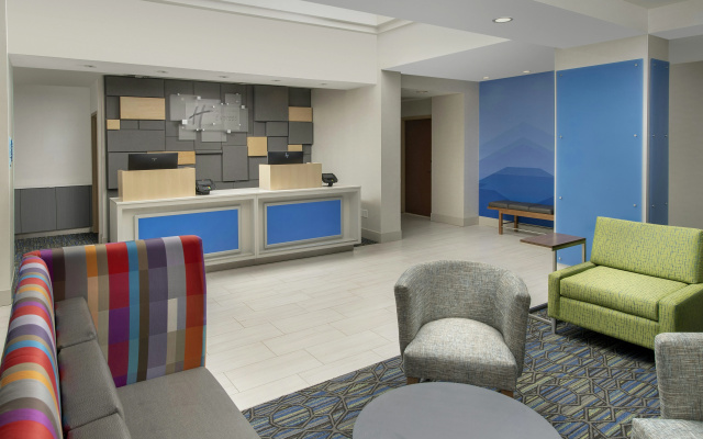 photo 4 of Holiday Inn Express Jacksonville Beach by IHG
