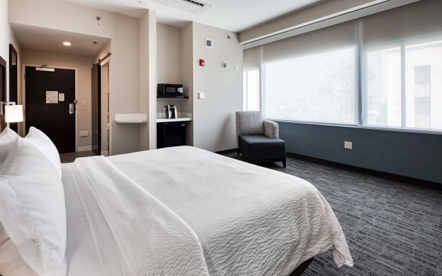 photo 4 of Holiday Inn Express Kansas City Downtown by IHG