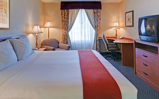 photo 3 of Holiday Inn Express Las Vegas-Nellis by IHG