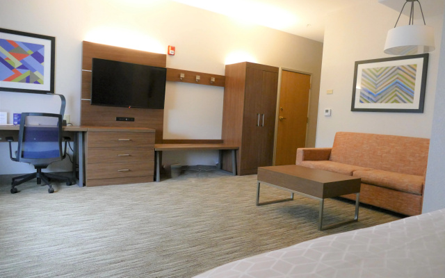 photo 5 of Holiday Inn Express Lebanon by IHG