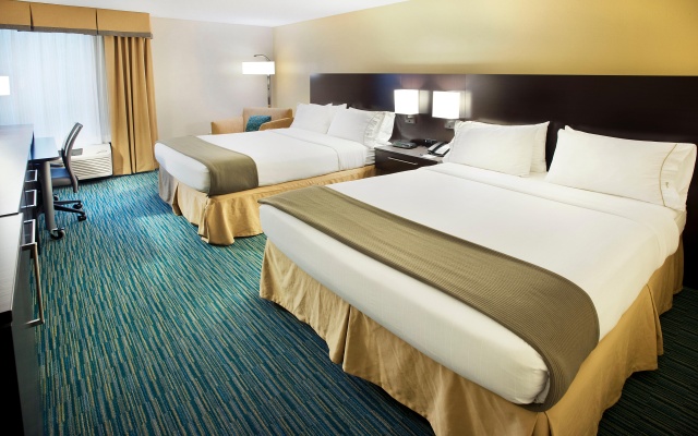 photo 3 of Holiday Inn Express Nashville-Hendersonville by IHG