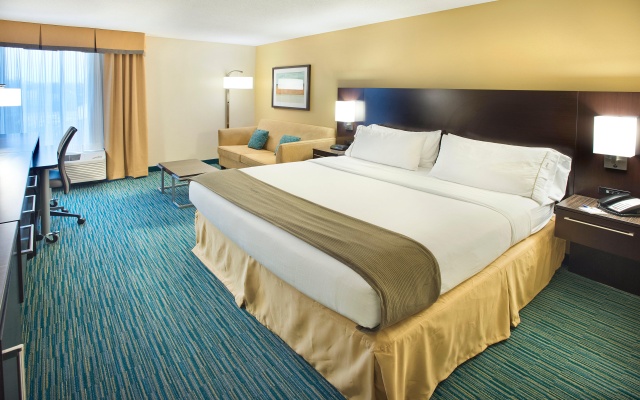 photo 4 of Holiday Inn Express Nashville-Hendersonville by IHG
