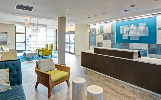 photo 2 of Holiday Inn Express Newport Beach by IHG