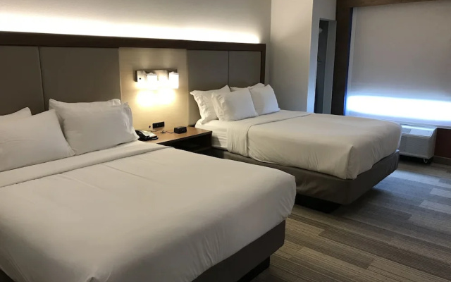 photo 3 of Holiday Inn Express Orlando S. Davenport