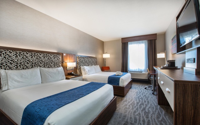 photo 3 of Holiday Inn Express Redwood City-Central by IHG
