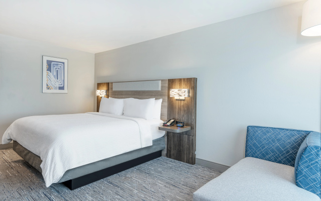 photo 2 of Holiday Inn Express Rensselaer by IHG