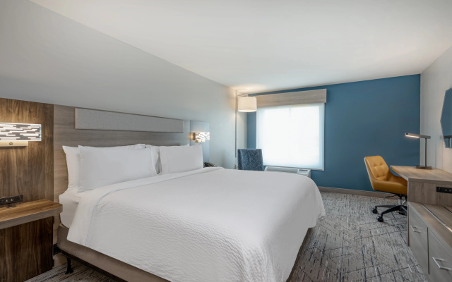 photo 3 of Holiday Inn Express Rensselaer by IHG