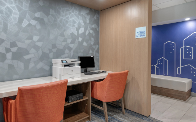 photo 5 of Holiday Inn Express Rensselaer by IHG