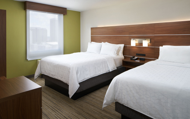 photo 5 of Holiday Inn Express Richmond Downtown by IHG