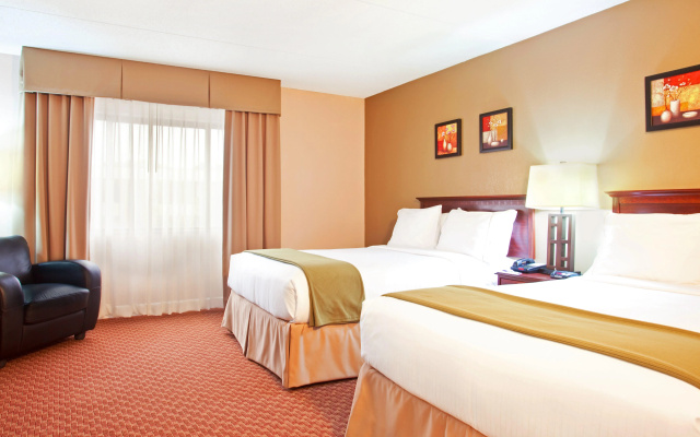photo 4 of Holiday Inn Express Rolling Meadows - Schaumburg Area by IHG