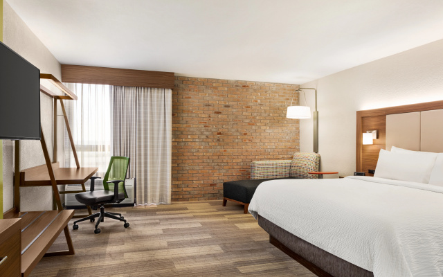 photo 3 of Holiday Inn Express San Antonio-Airport by IHG