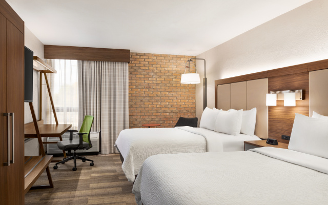 photo 4 of Holiday Inn Express San Antonio-Airport by IHG