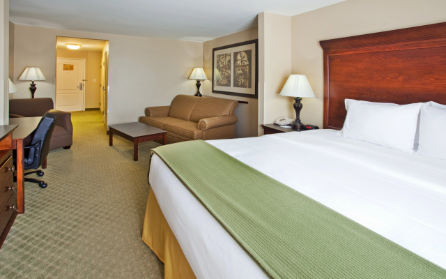 photo 3 of Holiday Inn Express Savannah Airport by IHG