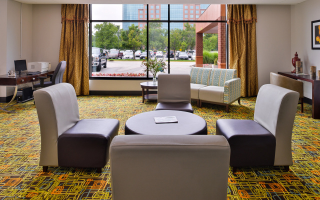photo 5 of Holiday Inn Express St. Louis Airport - Riverport