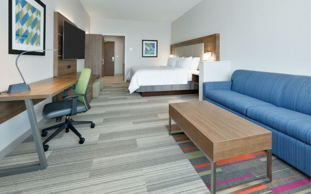 photo 5 of Holiday Inn Express & Suites Fort Worth North - Northlake , an IHG Hotel