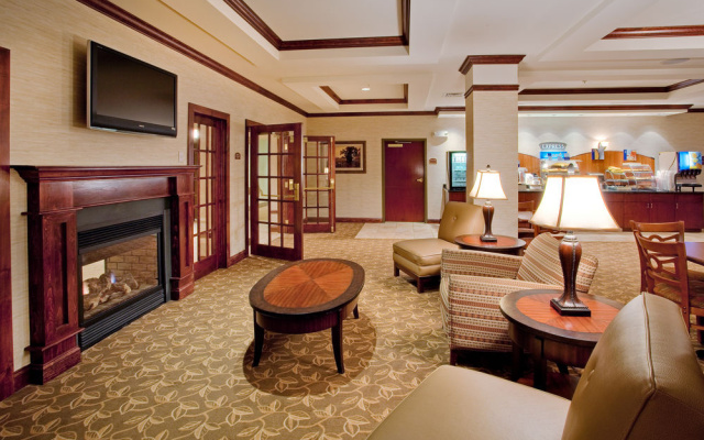 photo 4 of Holiday Inn Express & Suites Bethlehem Arpt-Allentown Area