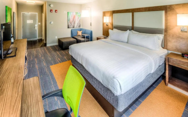 photo 4 of Holiday Inn Express & Suites Cleveland West - Westlake by IHG