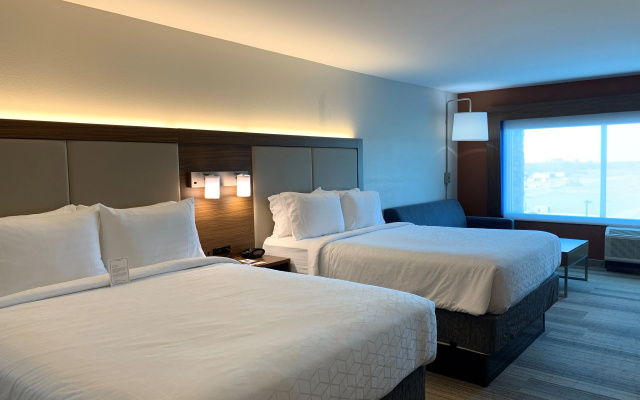 photo 3 of Holiday Inn Express & Suites Danville by IHG