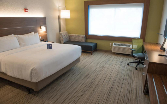 photo 3 of Holiday Inn Express & Suites Dayton Southwest by IHG