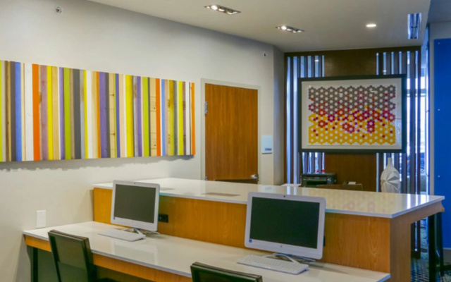 photo 4 of Holiday Inn Express & Suites Detroit North - Roseville by IHG