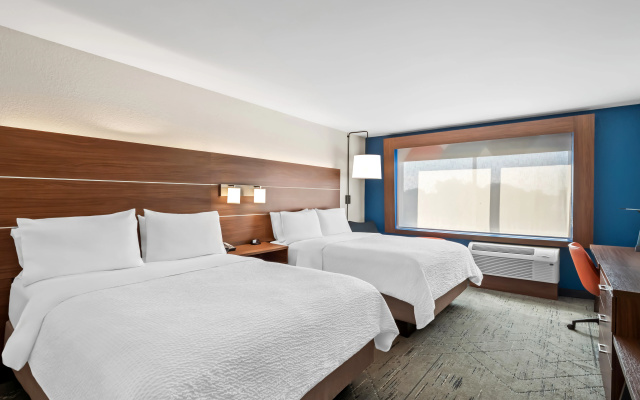 photo 3 of Holiday Inn Express & Suites Detroit Northwest - Livonia by IHG