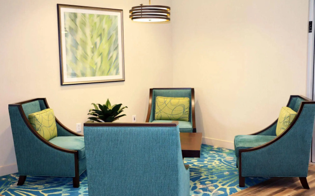 photo 2 of Holiday Inn Express & Suites Hendersonville SE - Flat Rock by IHG