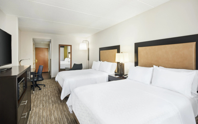 photo 5 of Holiday Inn Express & Suites Jacksonville SE- Med Ctr Area by IHG