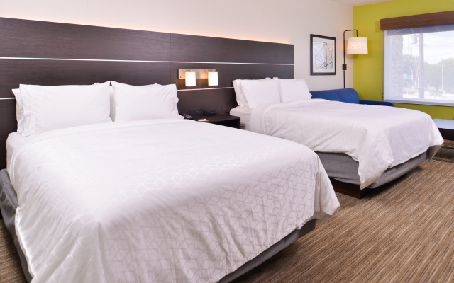 photo 4 of Holiday Inn Express & Suites Mall of America - MSP Airport by IHG