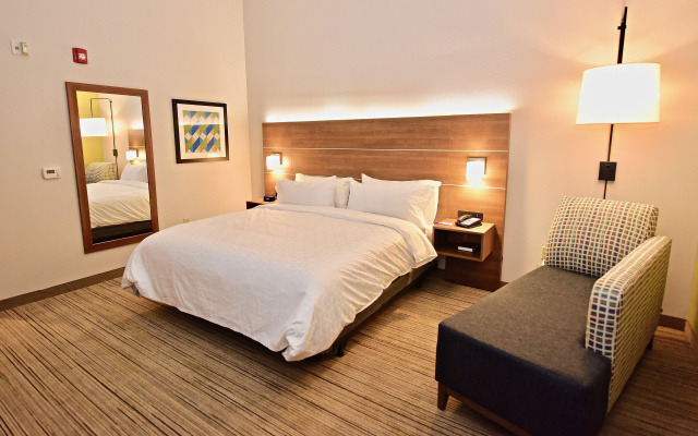 photo 5 of Holiday Inn Express & Suites Perryville by IHG