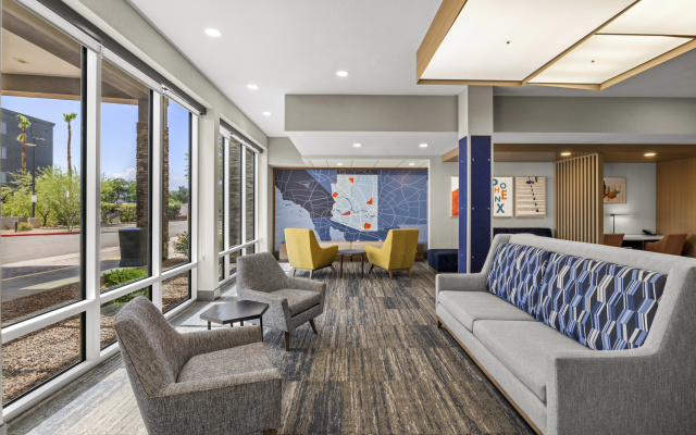 photo 3 of Holiday Inn Express & Suites Phoenix West Tolleson by IHG