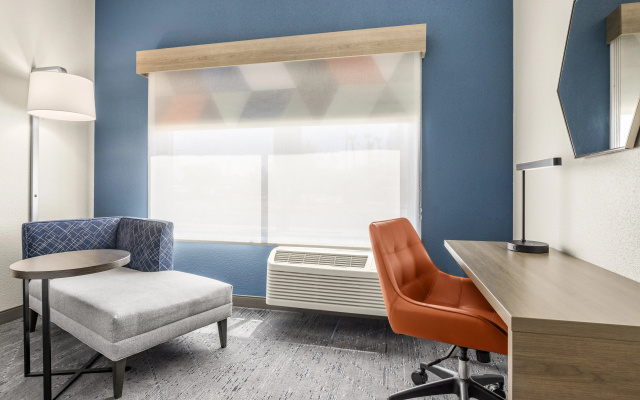photo 5 of Holiday Inn Express & Suites Phoenix West Tolleson by IHG