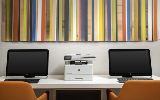 photo 3 of Holiday Inn Express & Suites Pittsburgh North Shore by IHG
