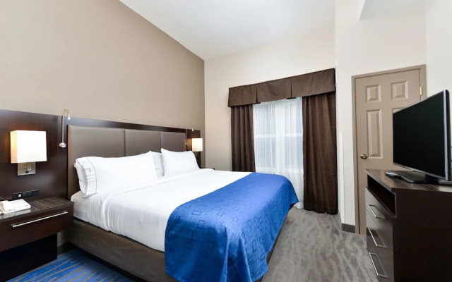 photo 4 of Holiday Inn Express & Suites St. Louis West-O'Fallon