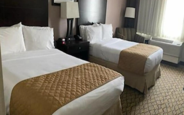 photo 5 of Executive Inn - Fort Lee