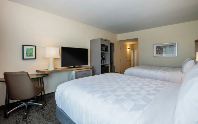 photo 4 of Holiday Inn Gulfport Airport by IHG