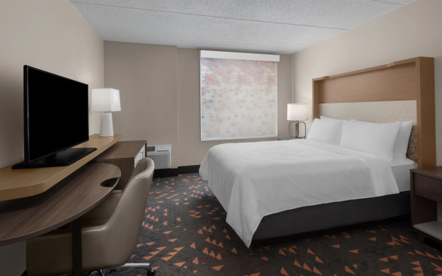photo 5 of Holiday Inn Hasbrouck Heights-Meadowlands by IHG
