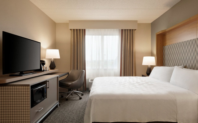 photo 5 of Holiday Inn Hotel & Suites Council Bluffs I-29 by IHG
