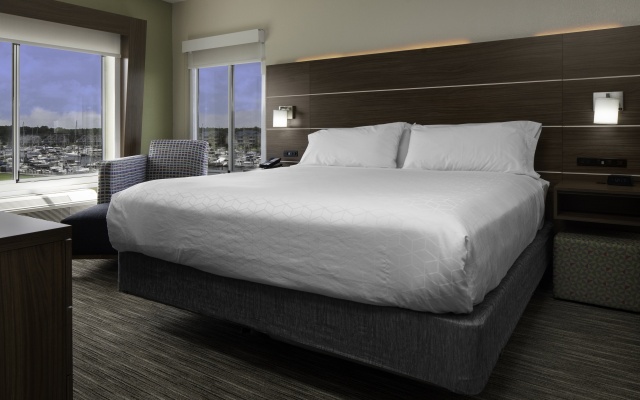 photo 2 of Holiday Inn Express N.Myrtle Beach- Little River by IHG