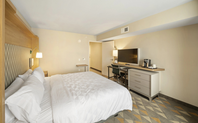 photo 5 of Holiday Inn & Suites Decatur-Forsyth by IHG