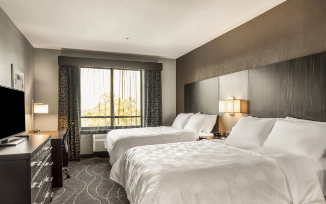 photo 3 of Holiday Inn & Suites Silicon Valley - Milpitas by IHG
