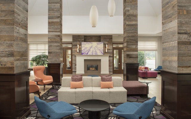 photo 2 of Hilton Garden Inn Columbia Airport