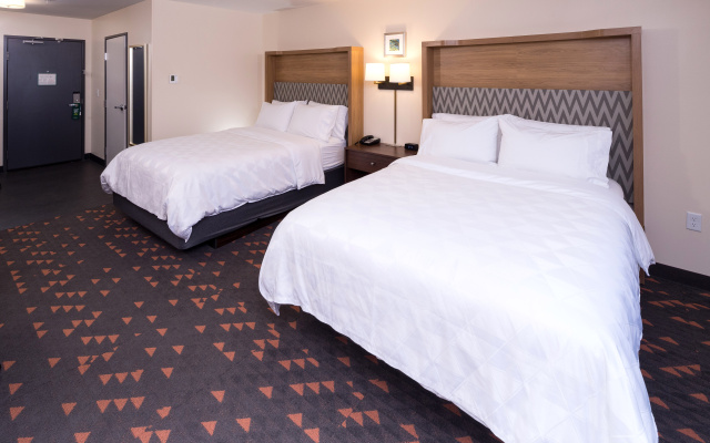 photo 3 of Holiday Inn Kalamazoo West by IHG