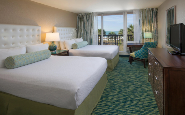 photo 4 of Cirque St. Armands Beachside