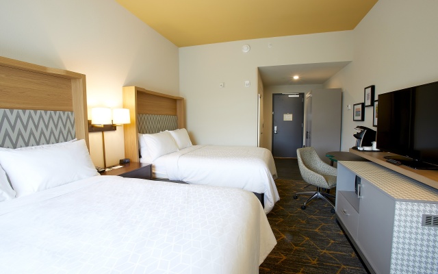 photo 3 of Holiday Inn Louisville Downtown